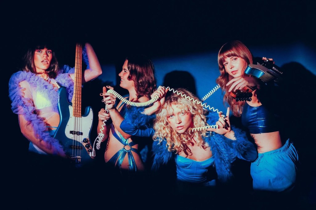 Aisling from Dizzy Days chats favourite Brisbane venues and their new single ‘Lately’